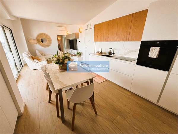 ​Vivi l'eleganza in una palazzina nel cuore pulsante di Tortoreto